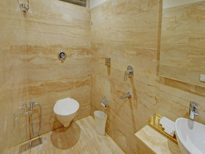 Fabhotel Kyra - Near Airport Road Ahmedabad Ngoại thất bức ảnh